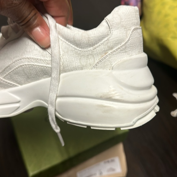 Supreme White Gucci Ryton Sneakers. - Picture 10 of 12